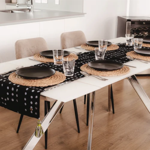 Camino de Mesa Conexión Noche