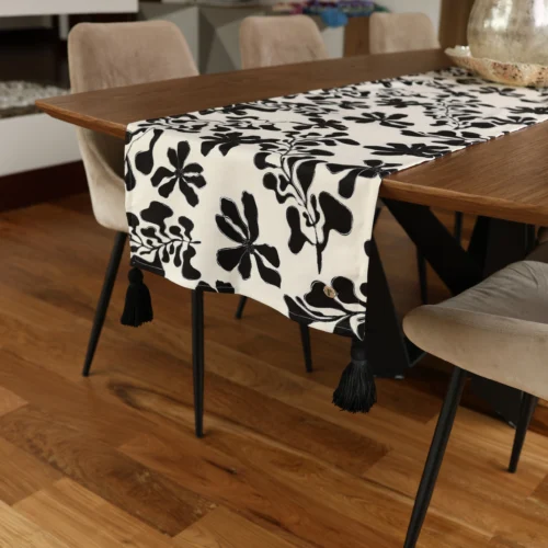 Camino de Mesa Gratitud Noche