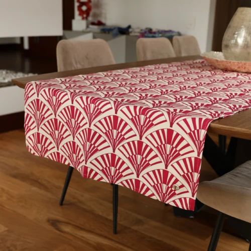 Camino de Mesa XL Refugio Magenta 1